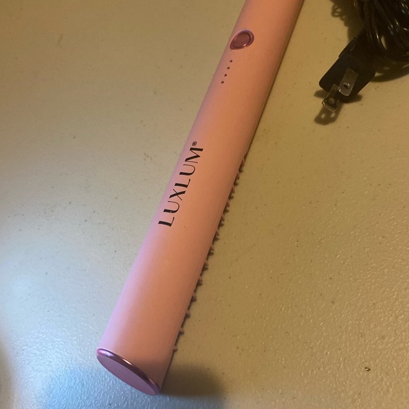 Pink Hair Accessory - Picture 8 of 8